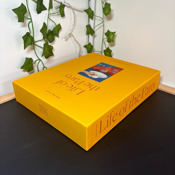 Piecework Puzzles Life of the Party - Picture 4 of 6